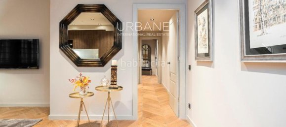 2 Schlafzimmer Wohnung in Ciutat Vella, Spain, Nr. 103365 11