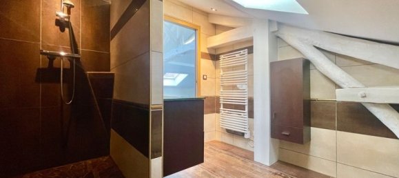 2 bedrooms Apartment in Roanne, France No. 198239 11