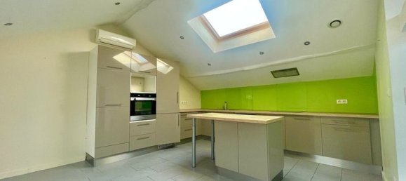 2 bedrooms Apartment in Roanne, France No. 198239 5