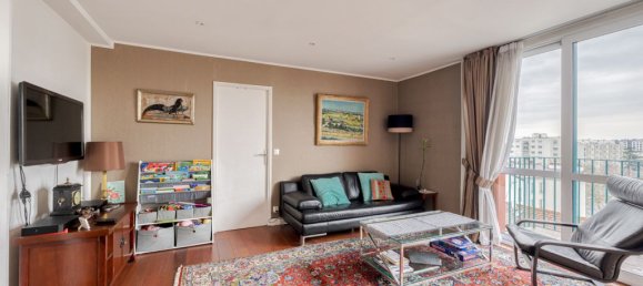 2 chambres Appartement à Saint-Maur-des-Fossés, France No. 181751 5