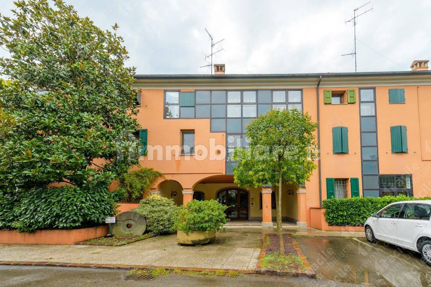 2 Schlafzimmer Wohnung in Modena, Italy, Nr. 388760