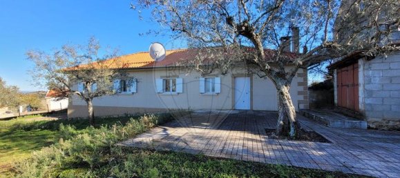 3 bedrooms House in Torre de Moncorvo, Portugal No. 165621 2