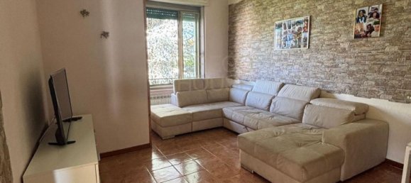 3 rooms Apartment in Solbiate Arno, Italy No. 262460 6