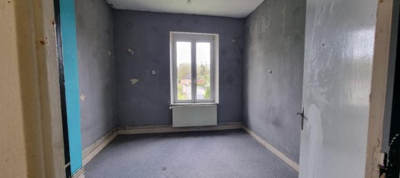 Edifício de 14 divisões em Signy-le-Petit, France N.º 68688 12