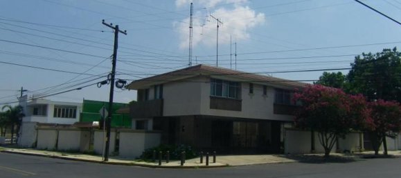 Casa de 4 dormitorios en Nuevo León, Mexico No. 187972 2