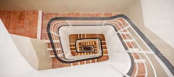 Edifício em Valencia, Spain 475 m² N.º 109531 31