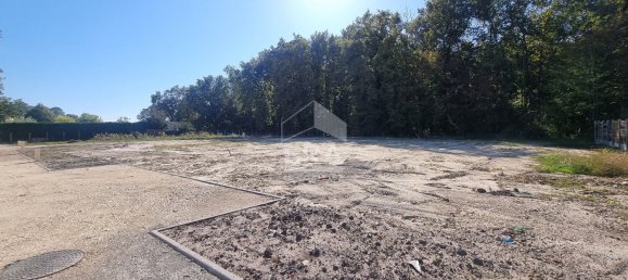 400m² Land in Avensan, France No. 81717 6