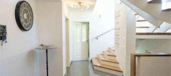 Casa de 6 habitaciónes en Neunkirchen, Austria No. 152558 3