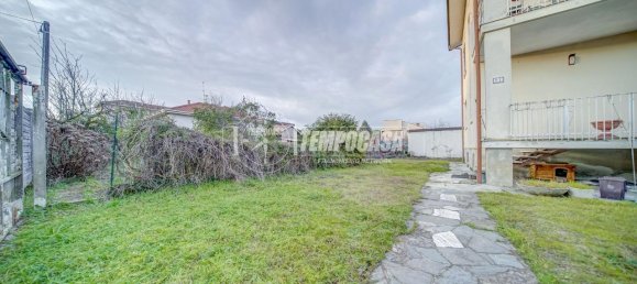 5 rooms Villa in Fagnano Olona, Italy No. 89155 28
