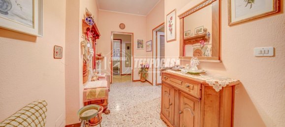 5 rooms Villa in Fagnano Olona, Italy No. 89155 21