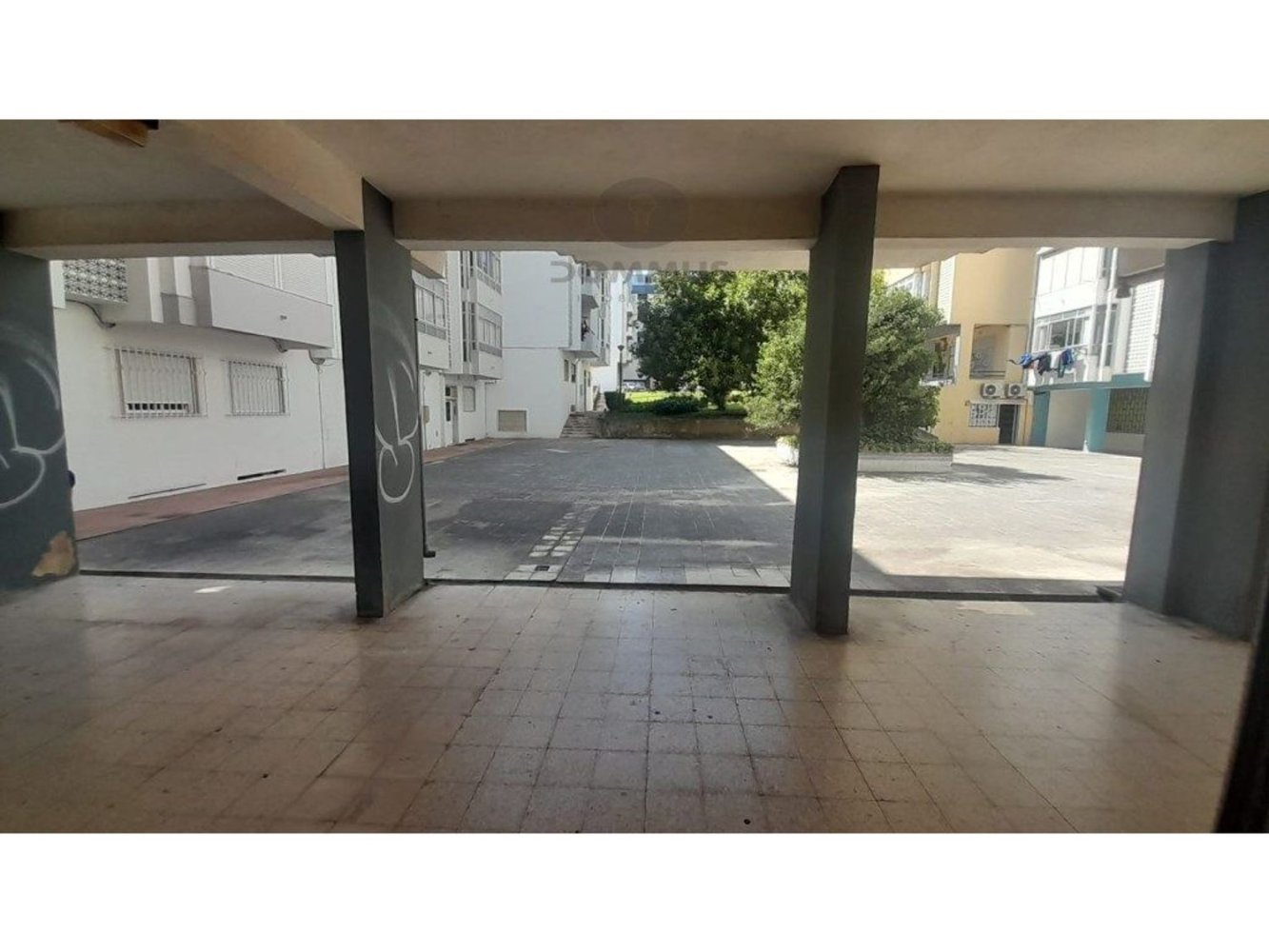 Propriété commerciale à Odivelas, Portugal 165m² No. 333609