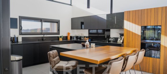 4 bedrooms Villa in Montpellier, France No. 280007 14