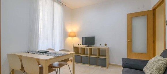 Квартира с 3 спальнями в Эшампле, Испания № 141318 2