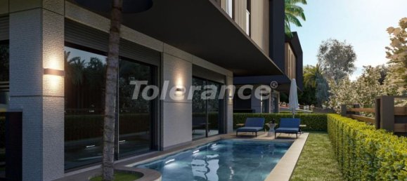 Villa 5+1 in Izmir, Turkey No. 17055 2