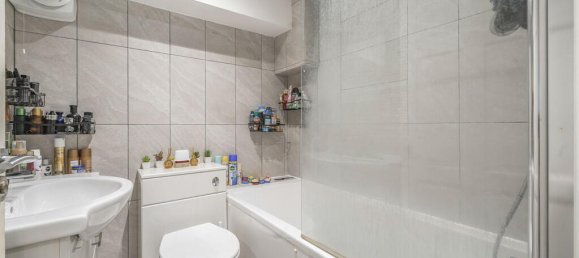 1 bedroom Apartment in London, United Kingdom No. 7821 6