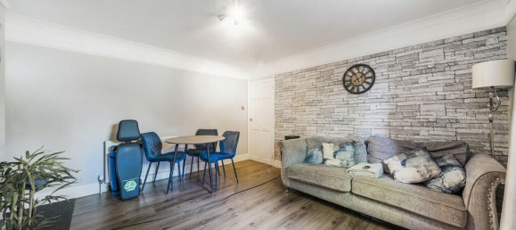 1 bedroom Apartment in London, United Kingdom No. 7821 22