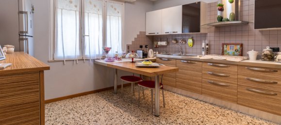 3 bedrooms Apartment in Gradara, Italy No. 33265 13