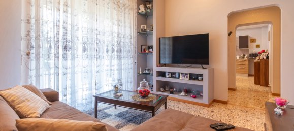 3 bedrooms Apartment in Gradara, Italy No. 33265 8