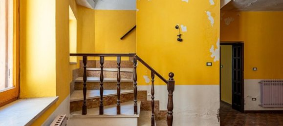 5 غرف نوم شقة في Cittaducale, Italy رقم 355022 11