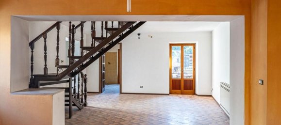 5 غرف نوم شقة في Cittaducale, Italy رقم 355022 14