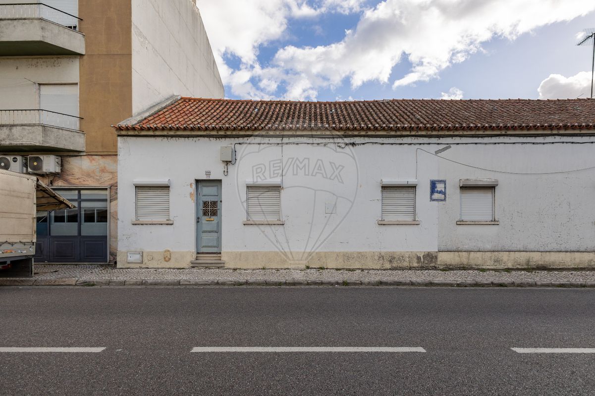 4 bedrooms House in Abrantes, Portugal No. 185781