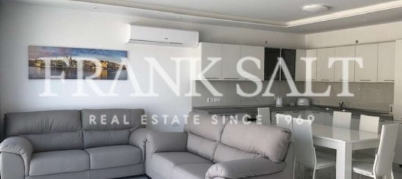 3 bedrooms Penthouse in Xlendi, Malta No. 5788 8