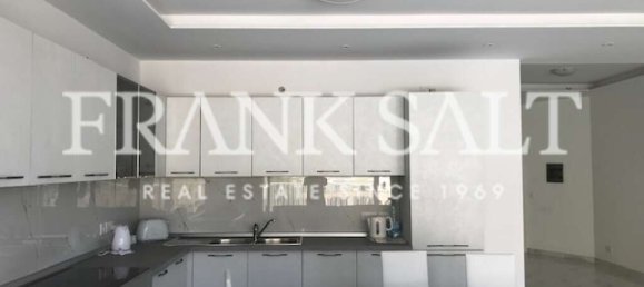 3 bedrooms Penthouse in Xlendi, Malta No. 5788 6