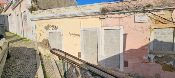 9 bedrooms Building in Lisbon, Portugal No. 126203 11