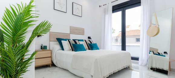 3 bedrooms House in Torrevieja, Spain No. 285851 4