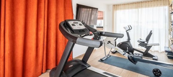 Villa de 4 dormitorios en Claira, France No. 202955 16