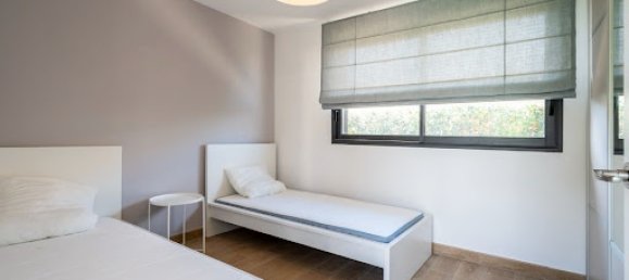 Villa de 4 dormitorios en Claira, France No. 202955 13