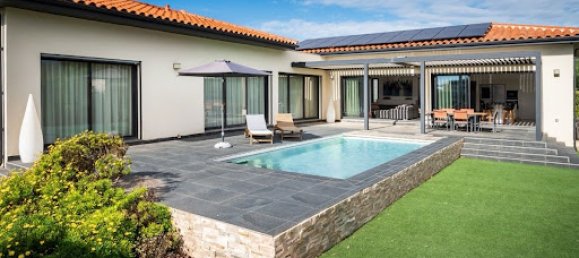 Villa de 4 dormitorios en Claira, France No. 202955 3