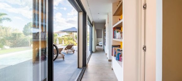 Villa de 4 dormitorios en Claira, France No. 202955 9