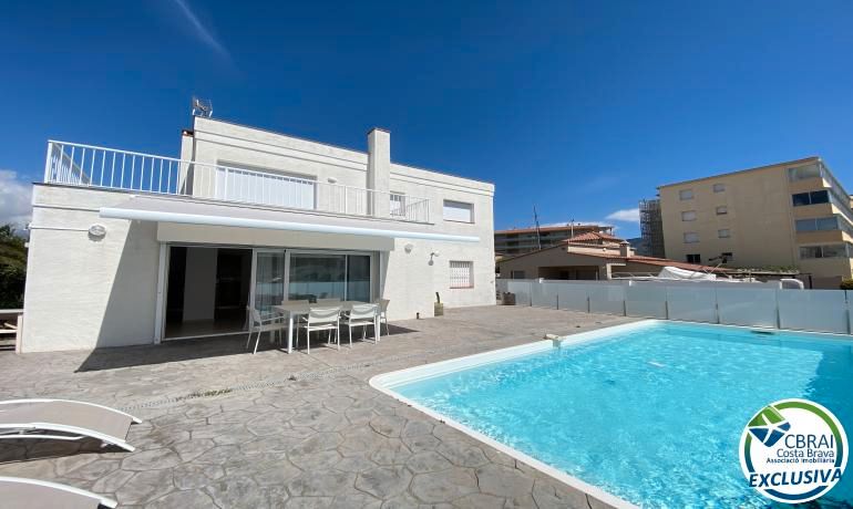 4 chambres Maison à Roses, Spain No. 228884