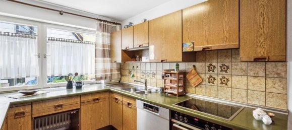 8 rooms House in Reutlingen, Germany No. 20305 4