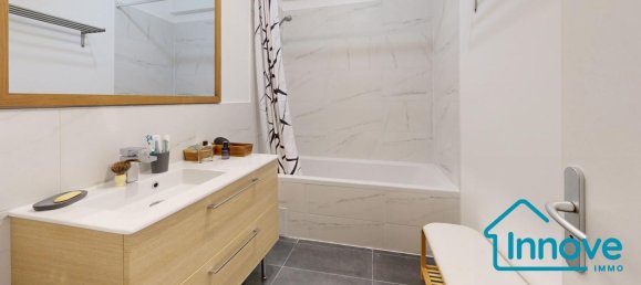 3 bedrooms Apartment in Versailles, France No. 318531 8