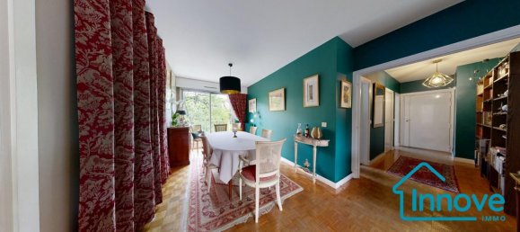 3 bedrooms Apartment in Versailles, France No. 318531 4