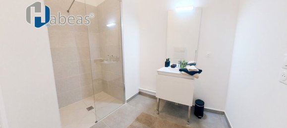 Apartamento de 1 dormitorio en Saint-Bonnet-de-Mure, France No. 287713 8