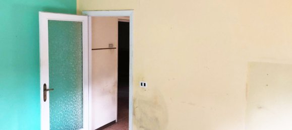 Apartamento de 5 habitaciónes en Torricella Sicura, Italy No. 251430 3