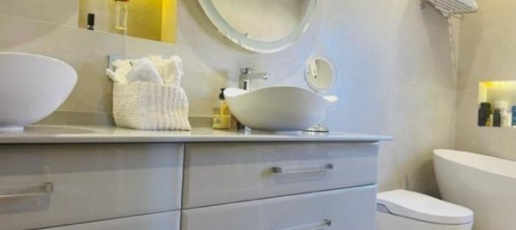 3 bedrooms Duplex in Estepona, Spain No. 141851 8