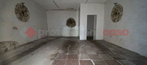 160m² Commercial property in Castel Gandolfo, Italy No. 67967 9