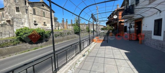 160m² Commercial property in Castel Gandolfo, Italy No. 67967 2