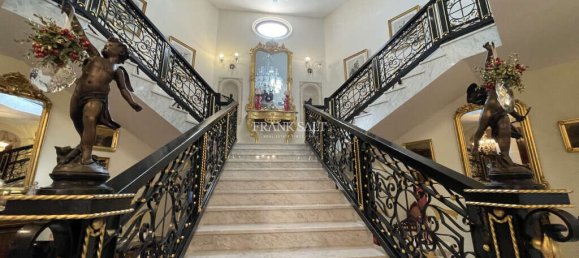 9 bedrooms Villa in Swieqi, Malta No. 1301 7