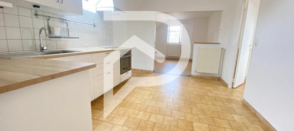 2 bedrooms Apartment in Le Plessis-Belleville, France No. 248191 3