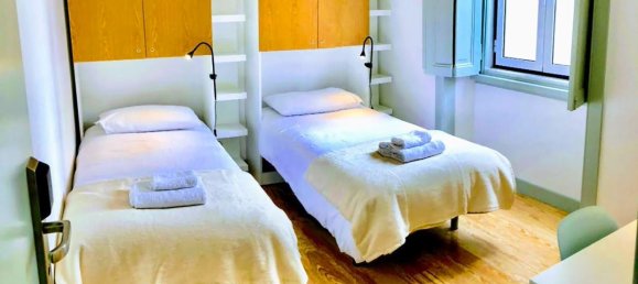 182m² Building in Lisbon, Portugal No. 65372 7