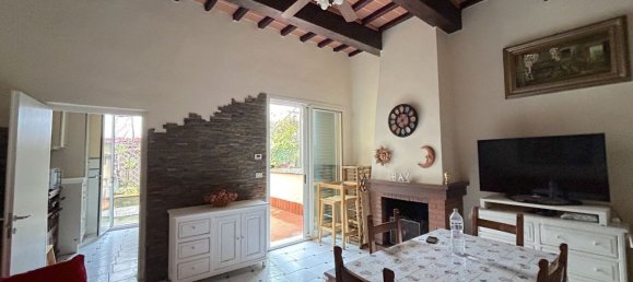 Casa de 5 habitaciónes en Campi Bisenzio, Italy No. 196742 18