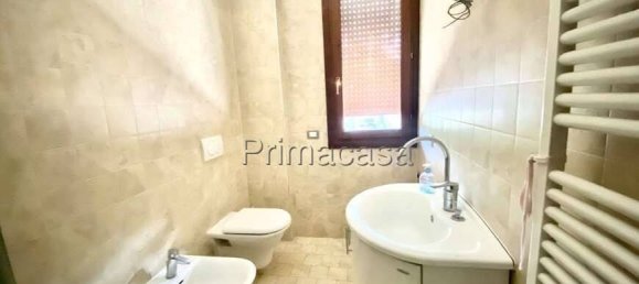 2 Schlafzimmer Wohnung in Carpi, Italy, Nr. 295896 13