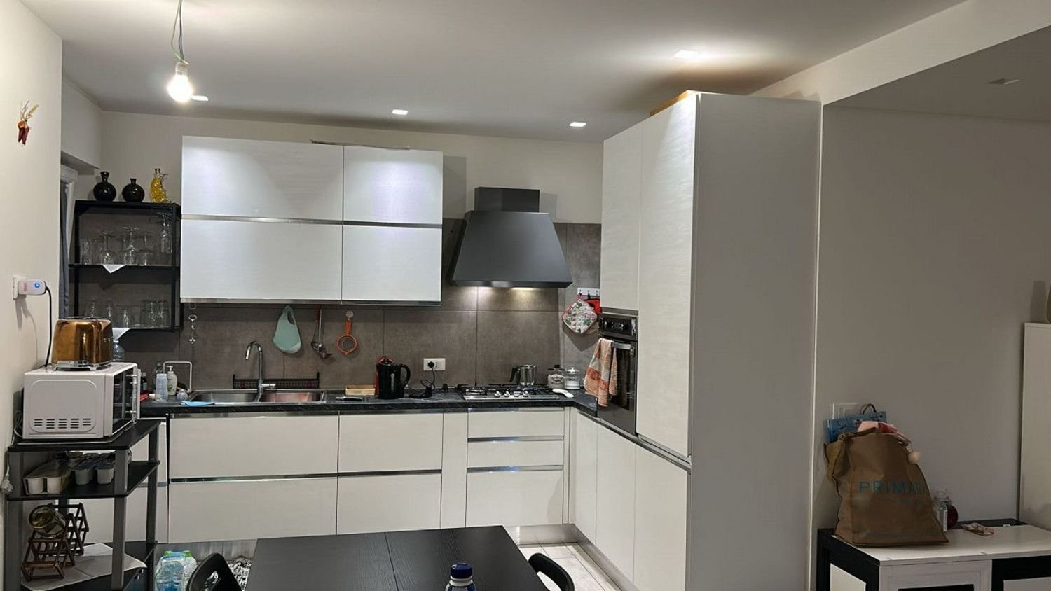 3 rooms Apartment in Santa Maria di Sala, Italy No. 145399