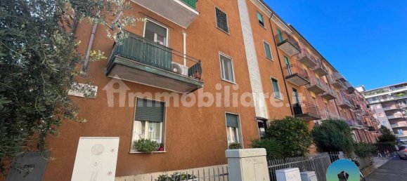 Apartamento T2 em Piacenza, Italy N.º 311362 2