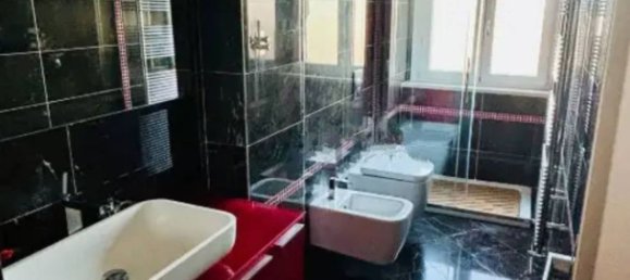 4 rooms Penthouse in Livorno, Italy No. 225726 3